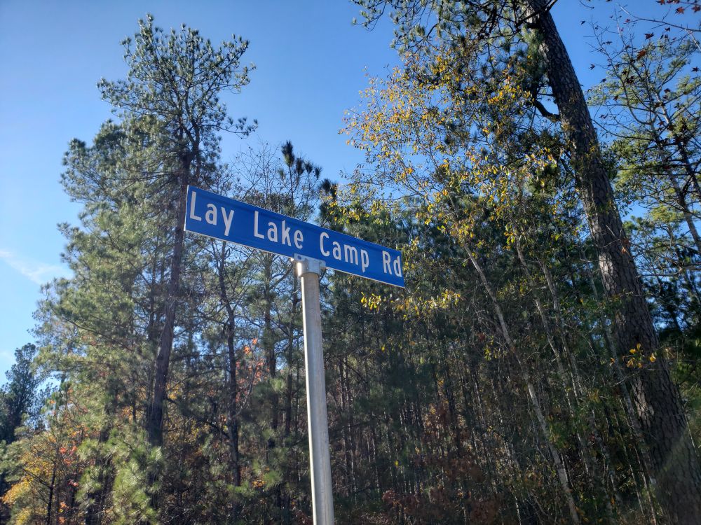 Lay Lake Camp Entrance